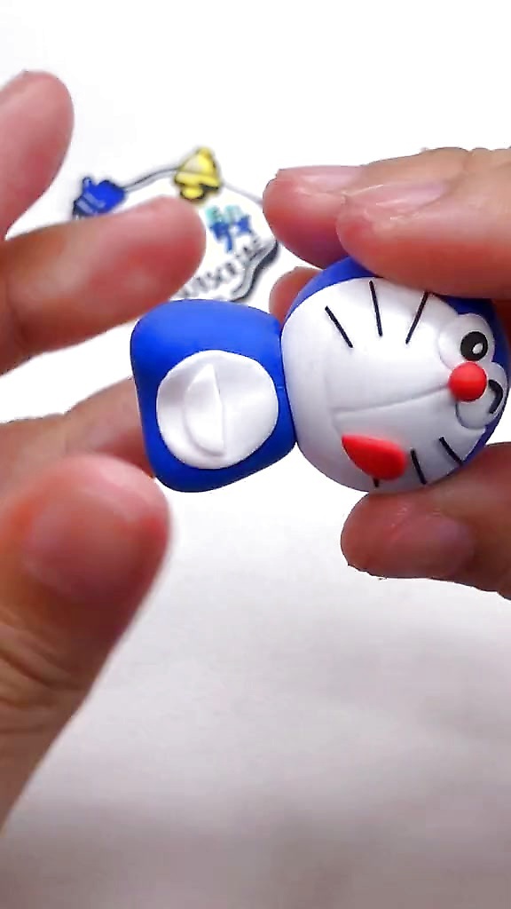 Nặn tò he Doraemon – Bước 11