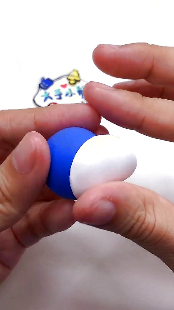 Nặn tò he Doraemon – Bước 2