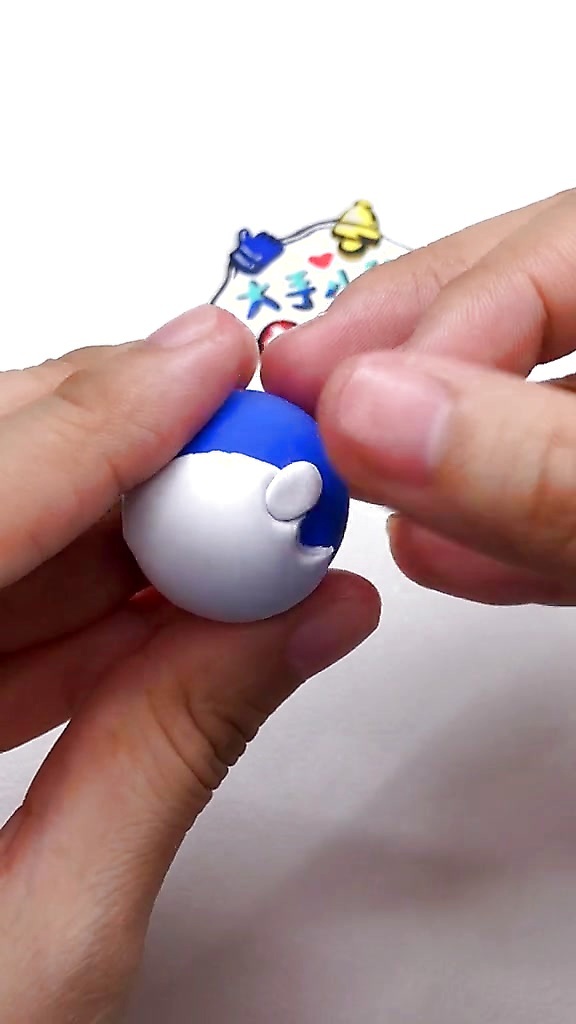 Nặn tò he Doraemon – Bước 3