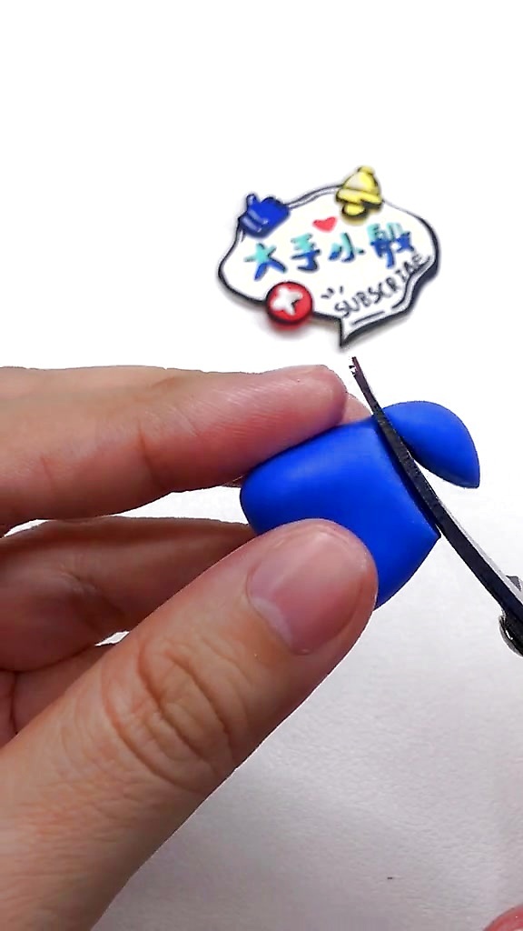 Nặn tò he Doraemon – Bước 9